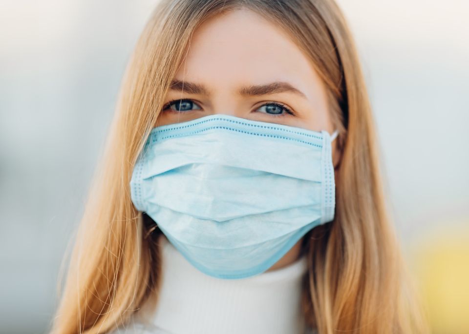 Irritazioni da mascherina: cause e come prevenirle